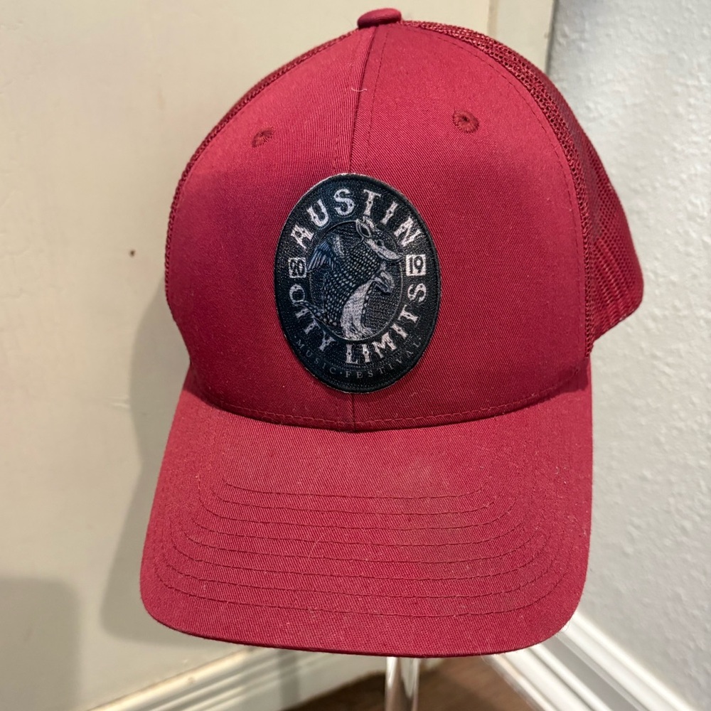 2019 Austin City Limits Music Festival like new adjustable maroon hat armadillo